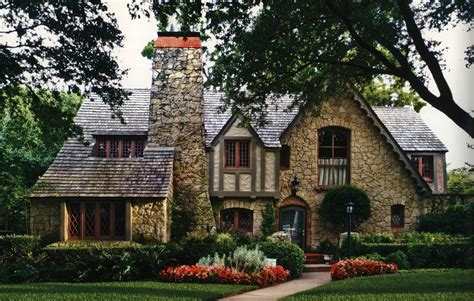 cottage tudor style|images of tudor style homes.